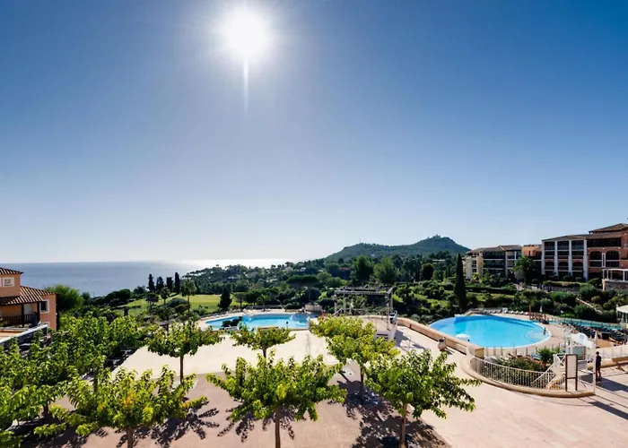 Apartment Le Village De Cap Esterel - Maeva - 5 Personnes - Confort Mae-2363 Saint-Raphaël